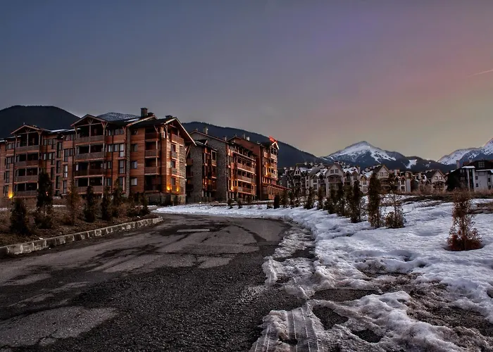 Saint Ivan Ski Apartments